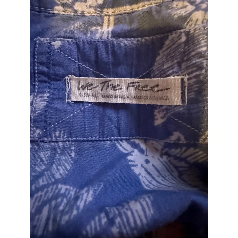 Free People We‎ The Free Cosette Pullover Top Women's XS Chambray Floral Boho